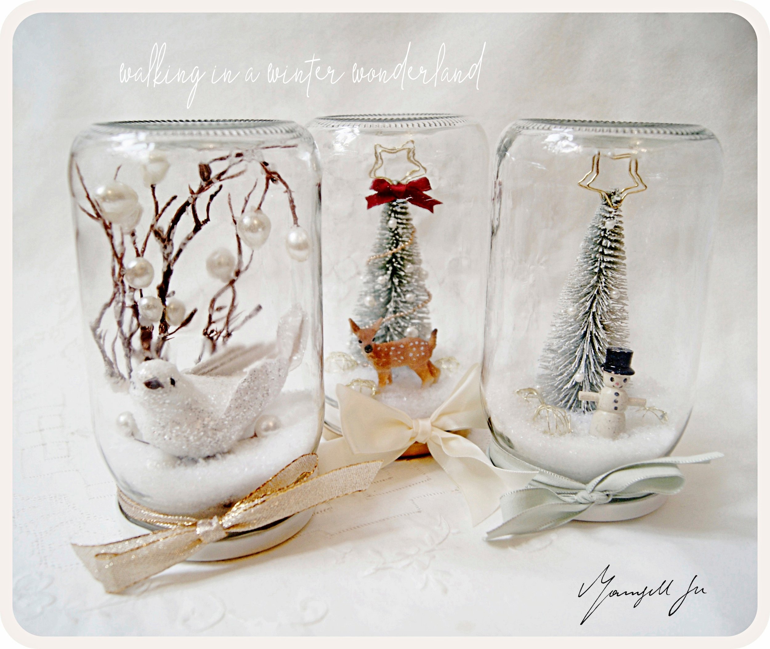 Winterlandschaft, Weihnachtsdeko DIY, Einmachglas DIY, Tutorial, Bastelanleitung, Christmas in a bubble, Weihnachten im Gläschen, Schneekugel selbermachen, Reh, Weihnachtsmann, Schneevogel, Christmasdecor DIY, easy christmas DIY, einfaches Weihnachts DIY, Schneekugel basteln, Basteln mit Kindern, Vintage Schneekugel, Vintage Weihnachtsdeko